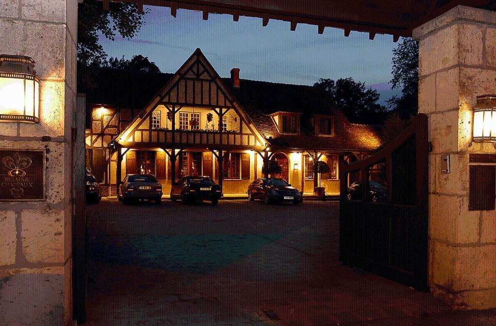 Auberge Des Templiers Boismorand Luaran gambar